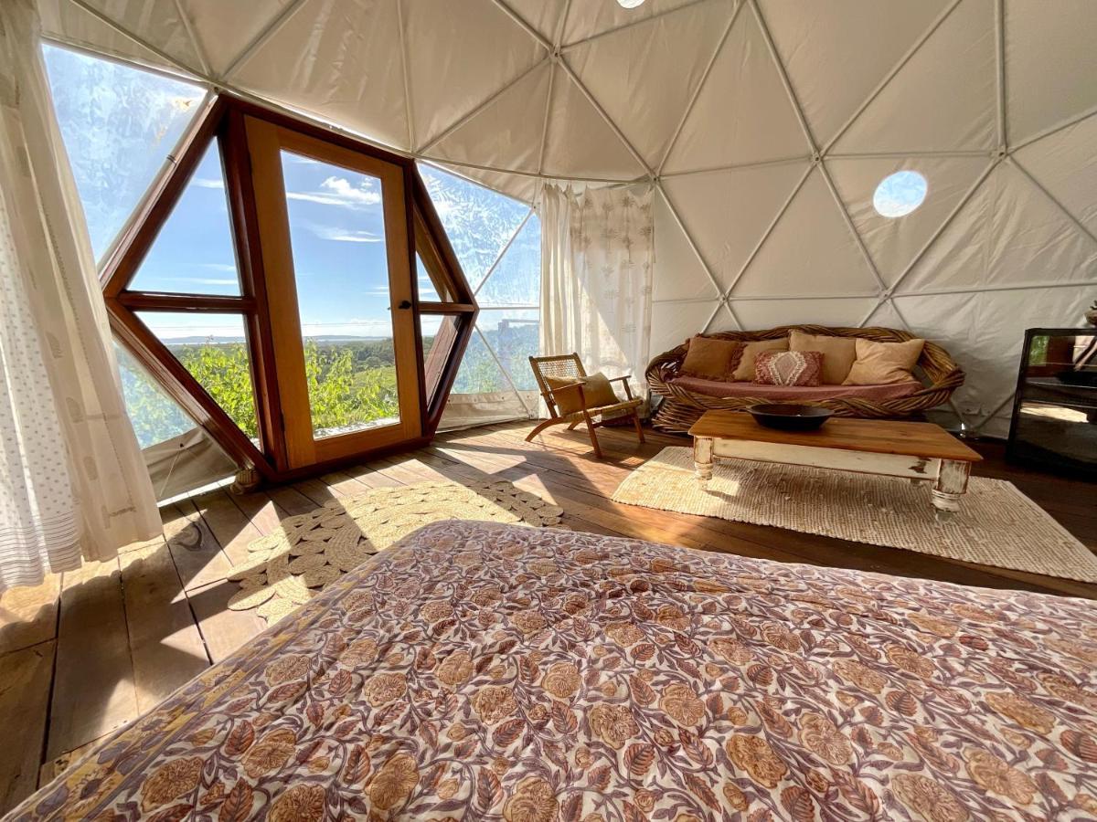 Golden Domes Hotel Cootharaba Exterior photo